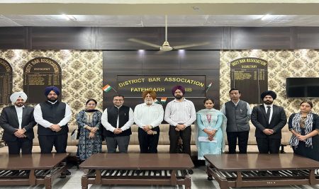 RIMT School of Legal Studies students visited District Courts, Fatehgarh Sahib to observe and understand the judicial process